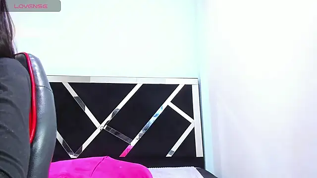 iisabella noa online show from 01.05.26