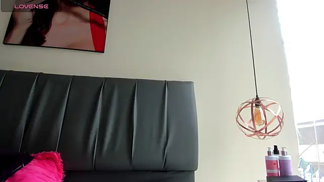 iisabella noa online show from 05.06.26