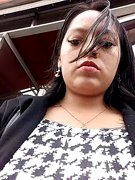 Snapshot of LunaHot_777 chatting on 02.01.26 LunaHot 777 online show from 02.01.26