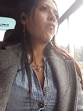 Snapshot of LunaHot_777 chatting on 02.05.26 LunaHot 777 online show from 02.05.26