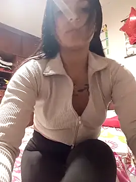 Snapshot of LunaHot_777 chatting on 02.09.26 LunaHot 777 online show from 02.09.26