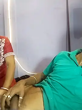 Snapshot of sxdbhaiyabhbi chatting on 11.30.25 sxdbhaiyabhbi online show from 11.30.25