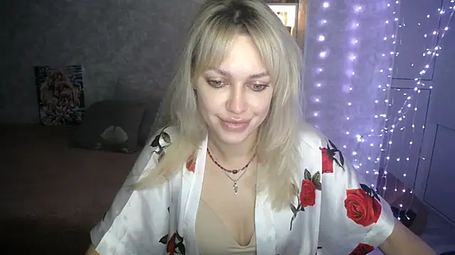 NickyAdamidi online show from 11.04.25