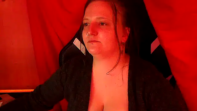 Snapshot of Kinkybooby chatting on 10.15.25 Kinkybooby online show from 10.15.25