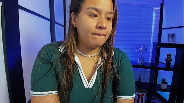 ElaBourn  online show from 10.13.25