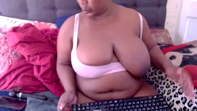 Snapshot of chockclitx5 chatting on 04.04.26 chockclitx5 online show from 04.04.26