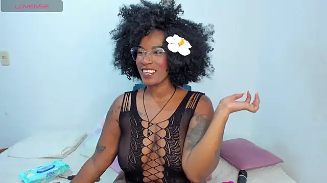 Snapshot of Brandy_brown_ chatting on 12.03.25 Brandy brown online show from 12.03.25