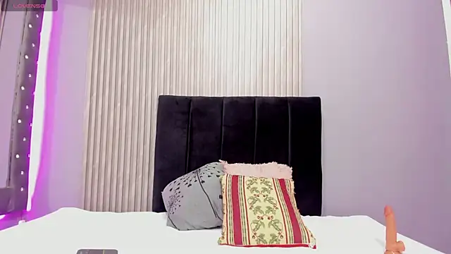 Sex samantha online show from 12.22.25