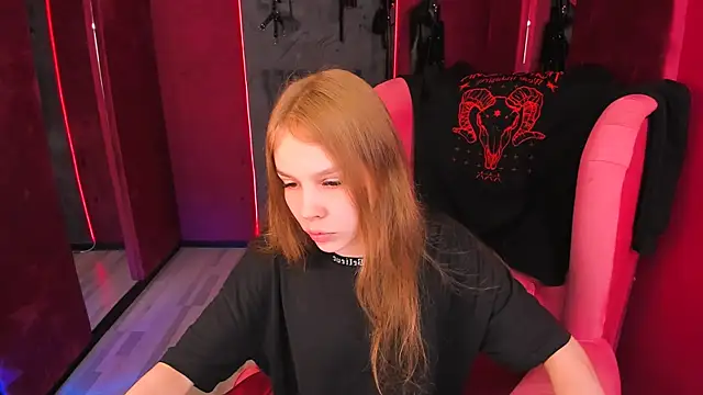 Selen hells weet online show from 10.05.25