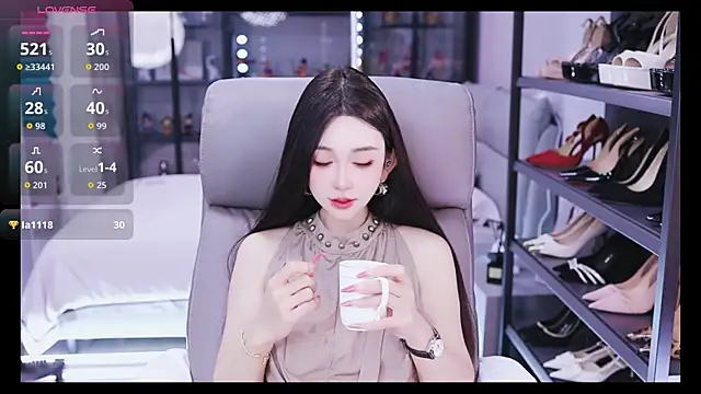 Snapshot of kelariy chatting on 09.28.25 kelariy online show from 09.28.25