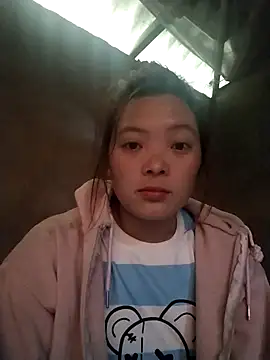 Thuyta online show from 10.13.25