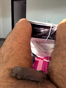 Snapshot of Marathiboyraj chatting on 11.14.25 Marathiboyraj online show from 11.14.25