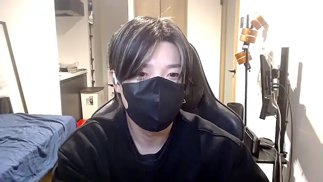 Mei-Tanaka online show from 10.22.25