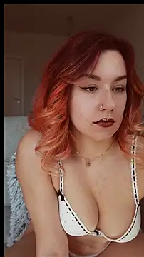 Snapshot of LucyxLou chatting on 03.13.26 LucyxLou online show from 03.13.26