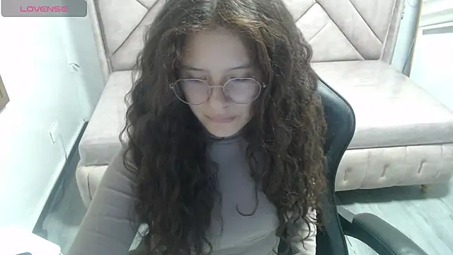 Velvet Moon V online show from 03.30.26