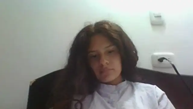 Snapshot of Velvet_Moon_V chatting on 04.28.26 Velvet Moon V online show from 04.28.26