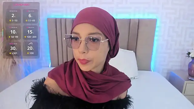 Snapshot of naishaa_ chatting on 05.12.26 naishaa online show from 05.12.26