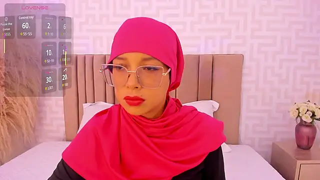 Snapshot of naishaa_ chatting on 05.23.26 naishaa online show from 05.23.26