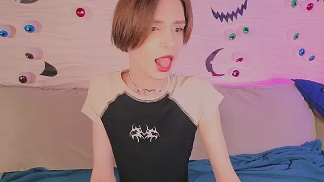 madi snow online show from 10.31.25