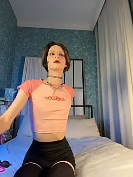 madi snow online show from 11.26.25