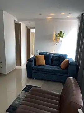 Lily June online show from 11.14.25