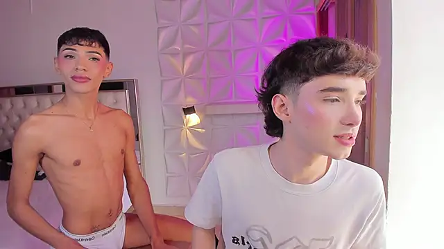 Snapshot of BILLY_JAMEES chatting on 12.21.25 BILLY JAMEES online show from 12.21.25