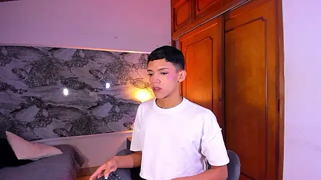 Snapshot of BILLY_JAMEES chatting on 02.23.26 BILLY JAMEES online show from 02.23.26