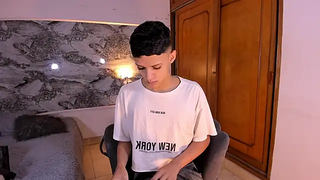 Snapshot of BILLY_JAMEES chatting on 03.04.26 BILLY JAMEES online show from 03.04.26