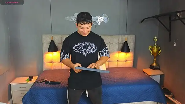 Horny nick18 online show from 10.08.25