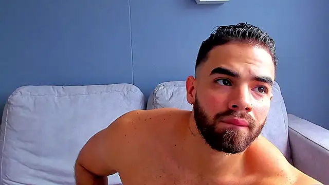 Snapshot of Paul_Phoenix chatting on 10.21.25 Paul Phoenix online show from 10.21.25