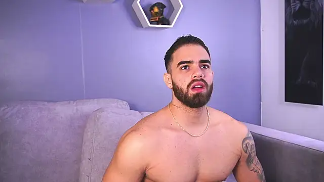 Snapshot of Paul_Phoenix chatting on 10.28.25 Paul Phoenix online show from 10.28.25