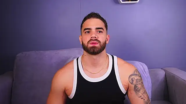 Snapshot of Paul_Phoenix chatting on 12.16.25 Paul Phoenix online show from 12.16.25