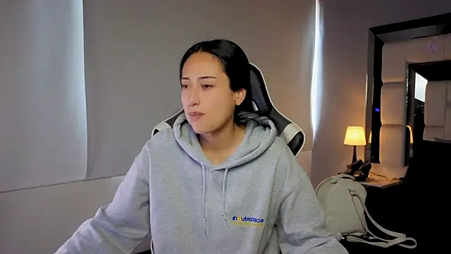 Adhara7 online show from 02.18.26