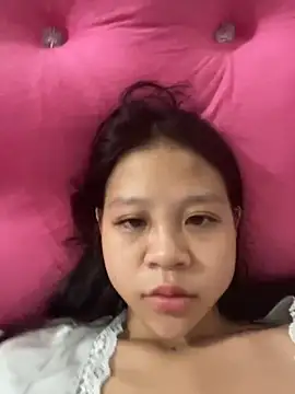 Hey VyVy04 online show from 10.19.25