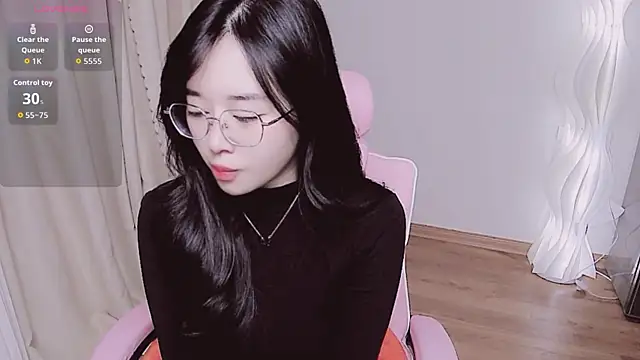 Miu-999 online show from 11.19.25