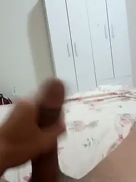 Snapshot of Gusttavotesudoxxvvc chatting on 11.16.25 Gusttavotesudoxxvvc online show from 11.16.25