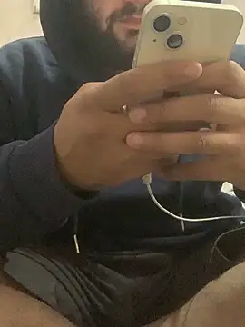 Snapshot of amitsharma7868 chatting on 11.26.25 amitsharma7868 online show from 11.26.25