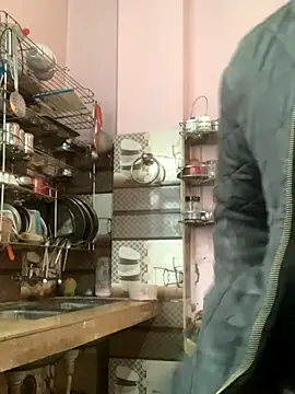 Snapshot of amitsharma7868 chatting on 12.15.25 amitsharma7868 online show from 12.15.25