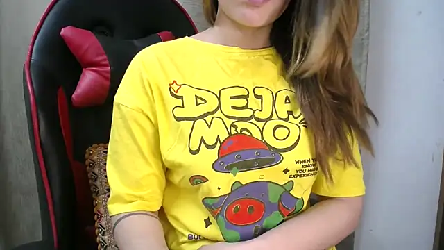 Snapshot of niya-cute chatting on 03.09.26 niya-cute online show from 03.09.26