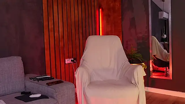 QueenMarX online show from 05.25.26