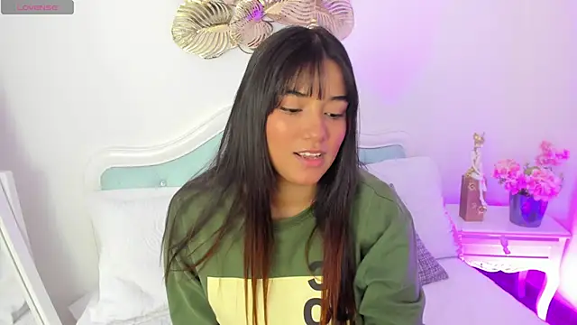 Snapshot of Shaleena_ chatting on 09.08.25 Shaleena online show from 09.08.25