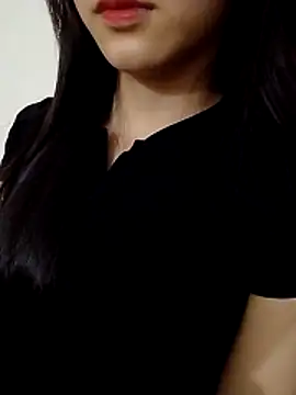Snapshot of Desi_sara chatting on 05.08.26 Desi sara online show from 05.08.26