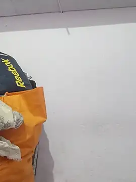 poojam93 online show from 10.29.25