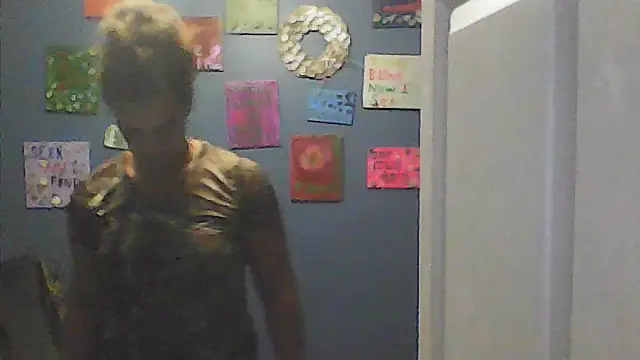 sarahkat86 online show from 10.24.25