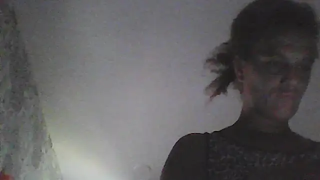 sarahkat86 online show from 11.03.25