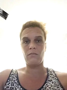 sarahkat86 online show from 11.04.25