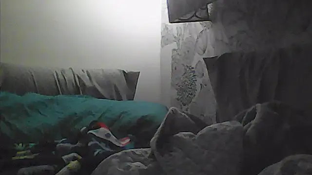 sarahkat86 online show from 11.11.25