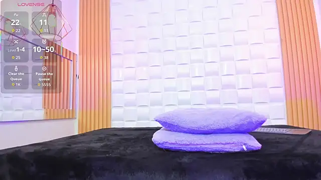 AriaBelle online show from 12.23.25