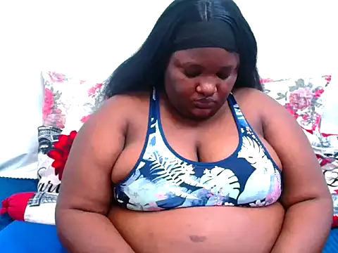 ChubbyBoobsxxx online show from 10.23.25