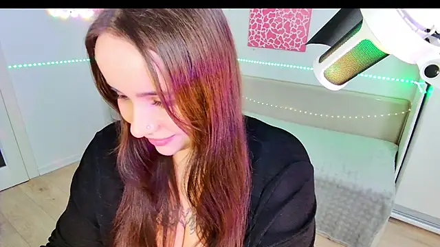 Snapshot of Margott_Joy chatting on 11.15.25 Margott Joy online show from 11.15.25